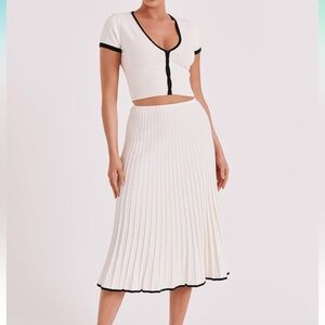 White skirt set